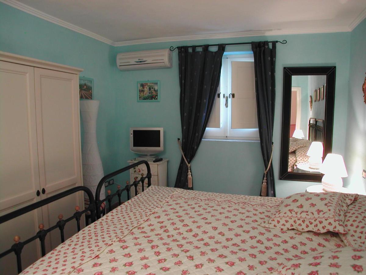 Les Chandelles San Menaio Luaran gambar