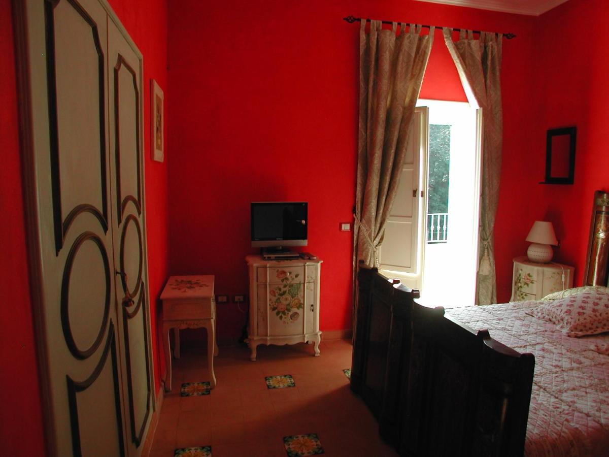 Les Chandelles San Menaio Luaran gambar